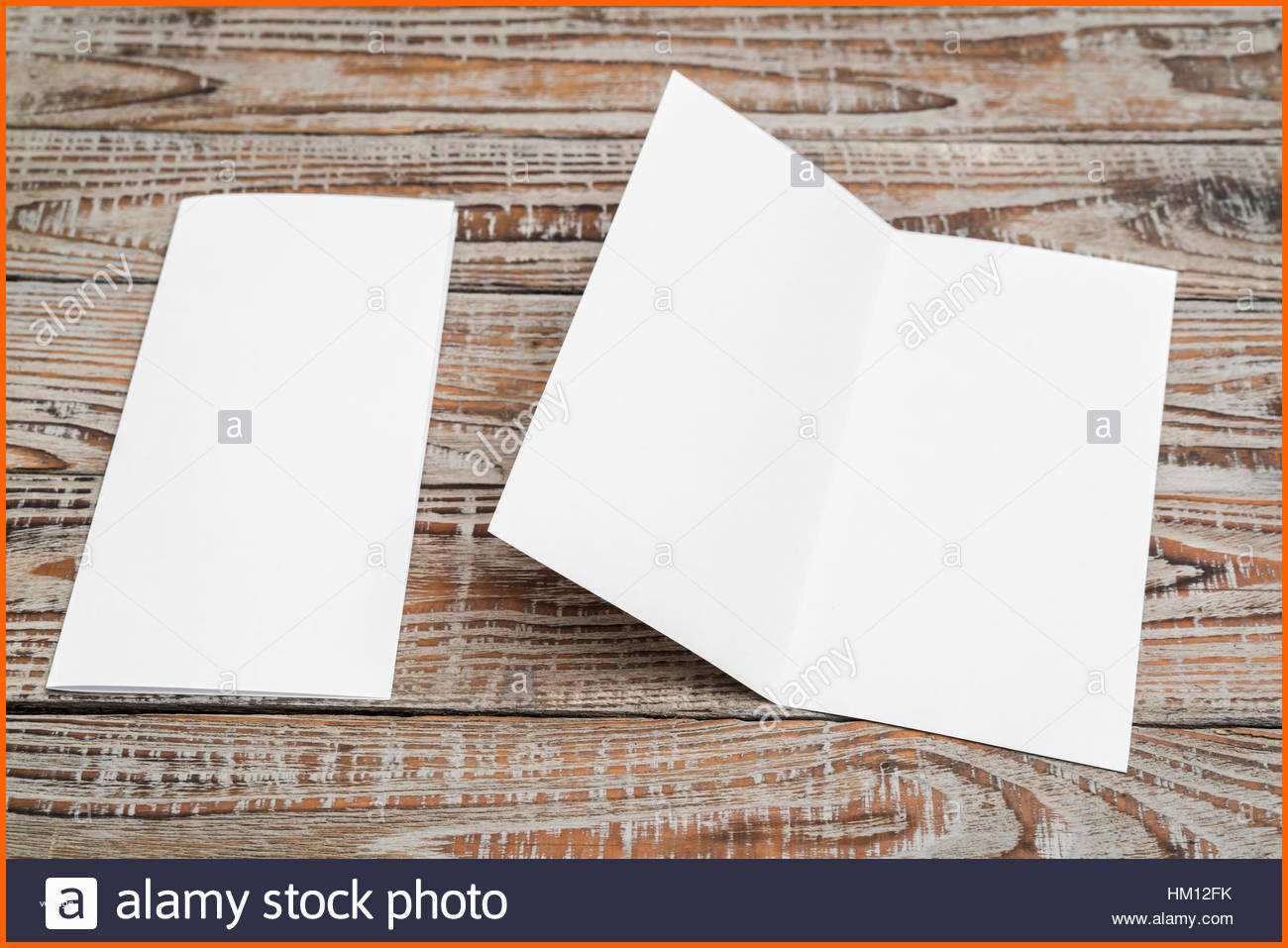 Beeindruckend Bifold Stockfotos & Bifold Bilder Alamy