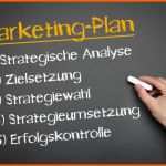 Spezialisiert Marketingplan Powerpoint Vorlagen Von Presentationload